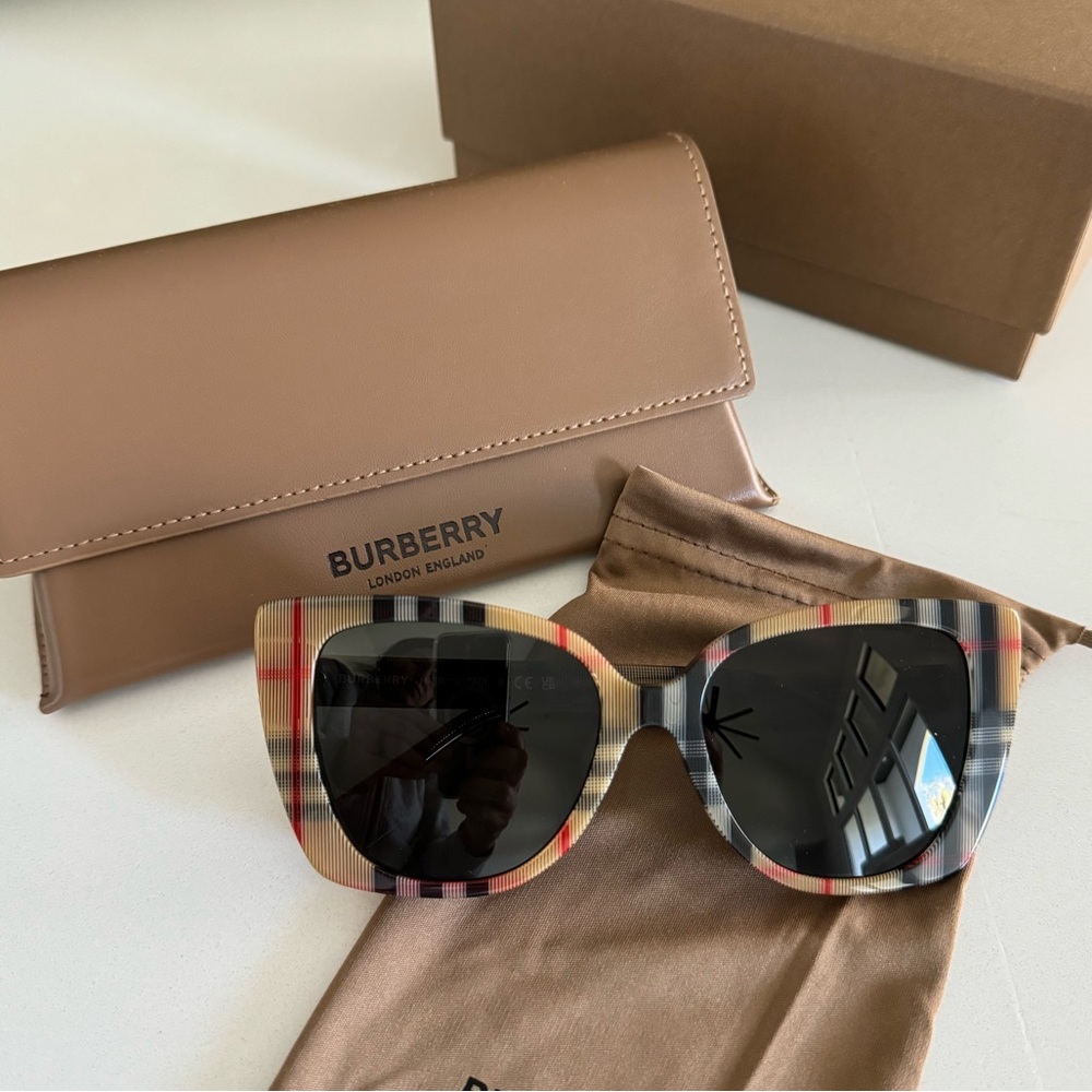 SOLD NWT Burberry Sunglasses
